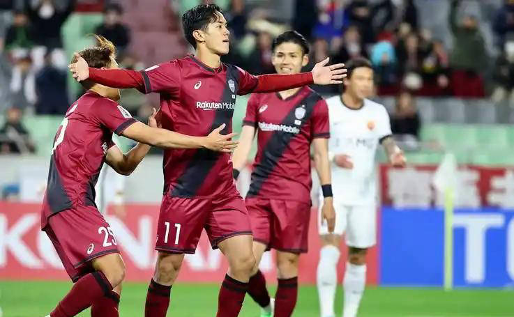 九游娱乐网页-球队遭逢连败，球员集中精力备战