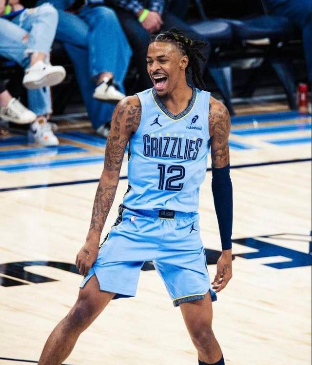 九游娱乐首页-安德莱赫特队长伤愈归队,助球队连胜场的简单介绍