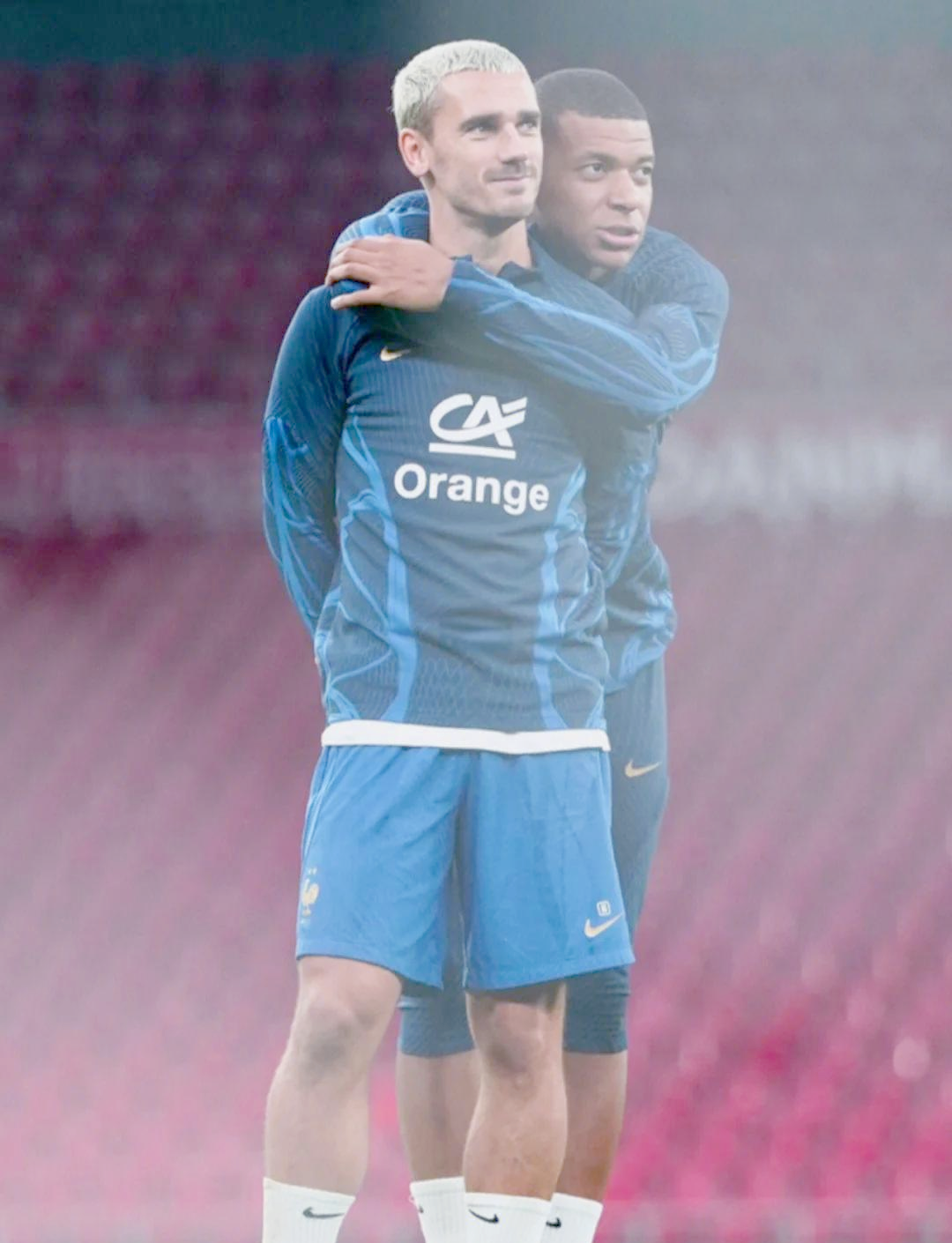 包含上海海港备战强大对手：迎战尤文图斯的词条