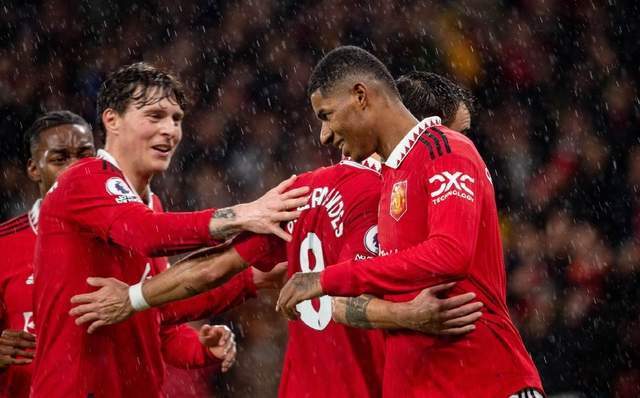 曼联冲击顶级,能否突破对手防线?的简单介绍 曼联冲击顶级,能否突破对手防线?的简单介绍