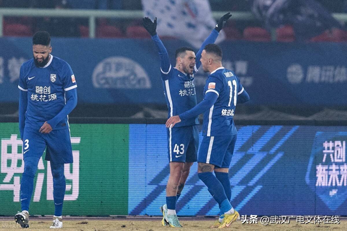 超级联赛季后赛即将开始,精彩预演球迷期待 超级联赛季后赛即将开始,精彩预演球迷期待