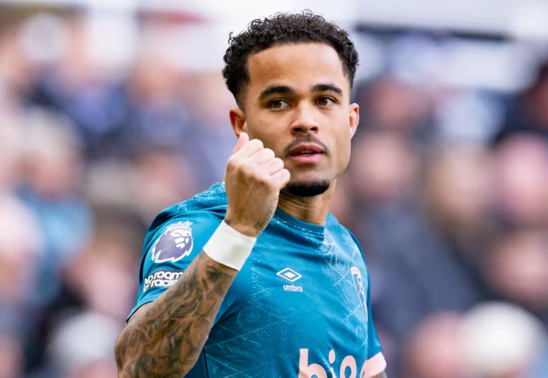 伯恩茅斯球队公布引援消息引关注