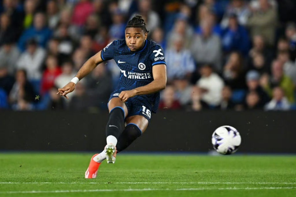 包含切尔西发威,夺取胜利晋级锦标赛的词条 包含切尔西发威,夺取胜利晋级锦标赛的词条