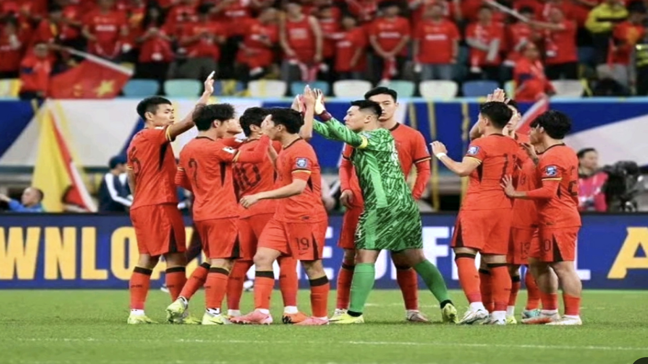 九游APP-亚洲足球豪强对决引发球迷热议!的简单介绍