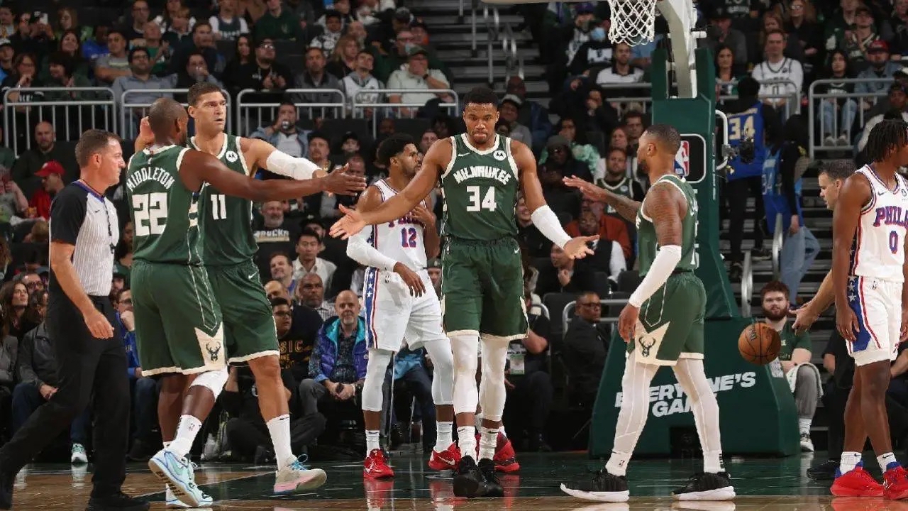 九游体育-雄鹿全队合作犀利,轻松击败对手!的简单介绍