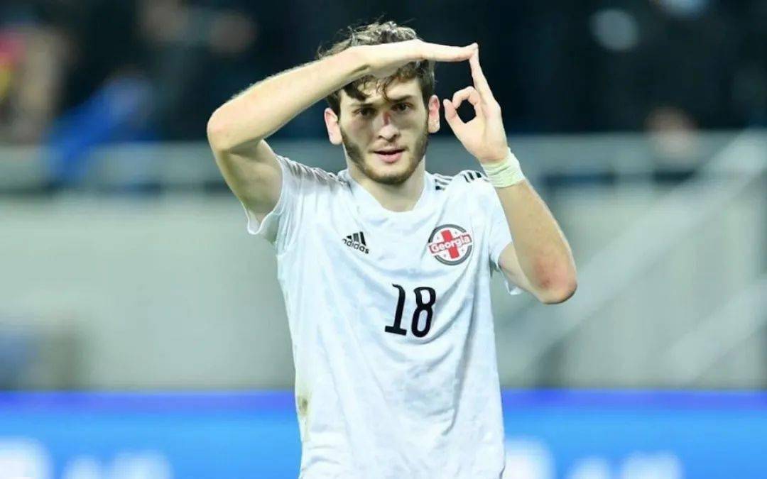 直布罗陀国家队球员体能训练有成效,备战状态良好的简单介绍 直布罗陀国家队球员体能训练有成效,备战状态良好的简单介绍