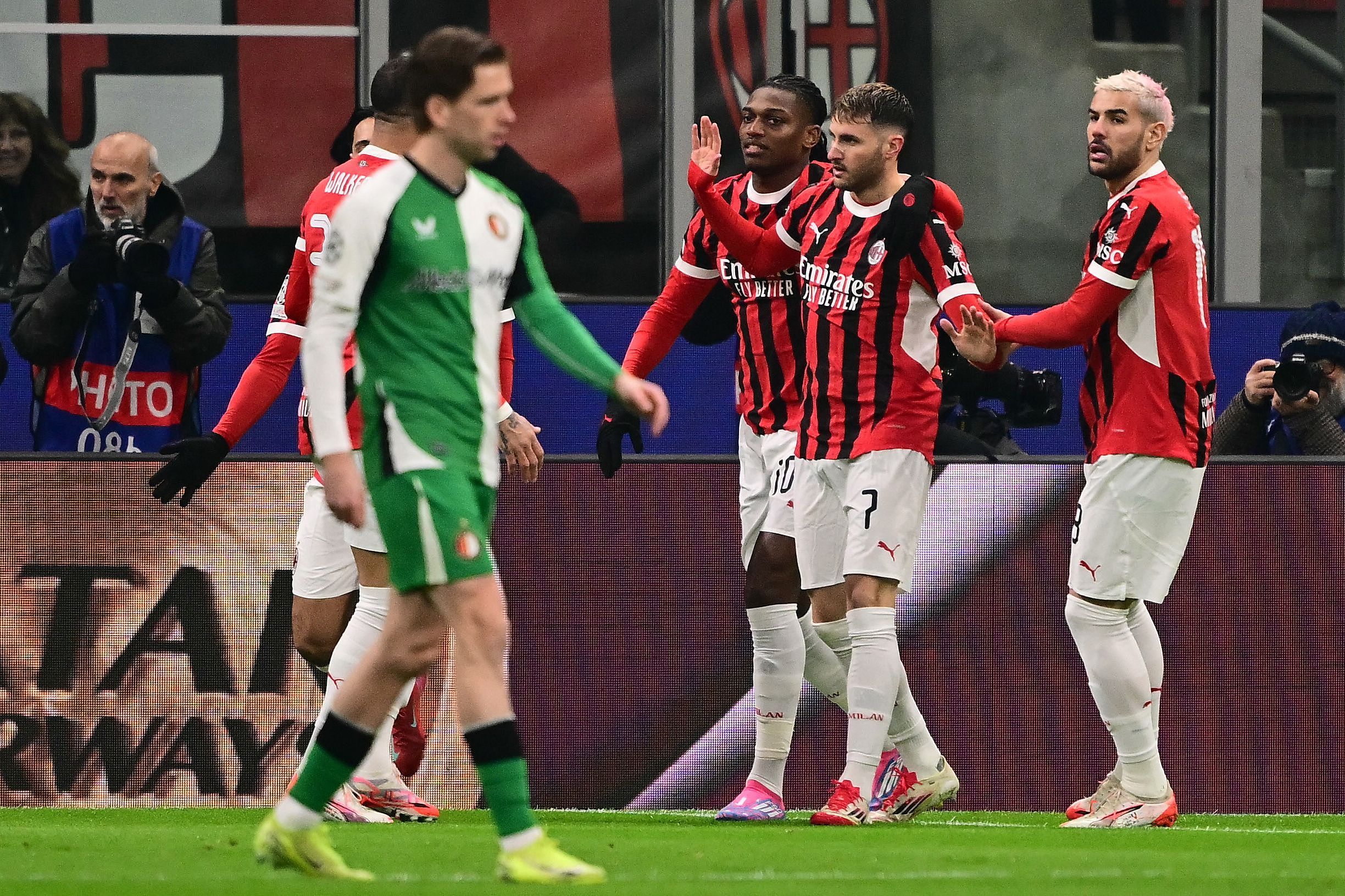 圣埃蒂安球员集体转会请求,引发团队动荡的简单介绍 圣埃蒂安球员集体转会请求,引发团队动荡的简单介绍