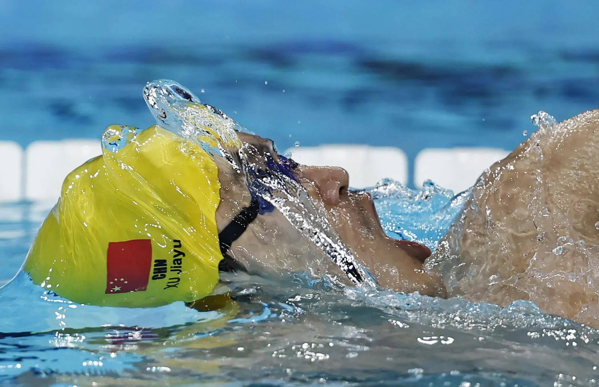 巴西游泳新秀夺取团体比赛银牌 巴西游泳新秀夺取团体比赛银牌