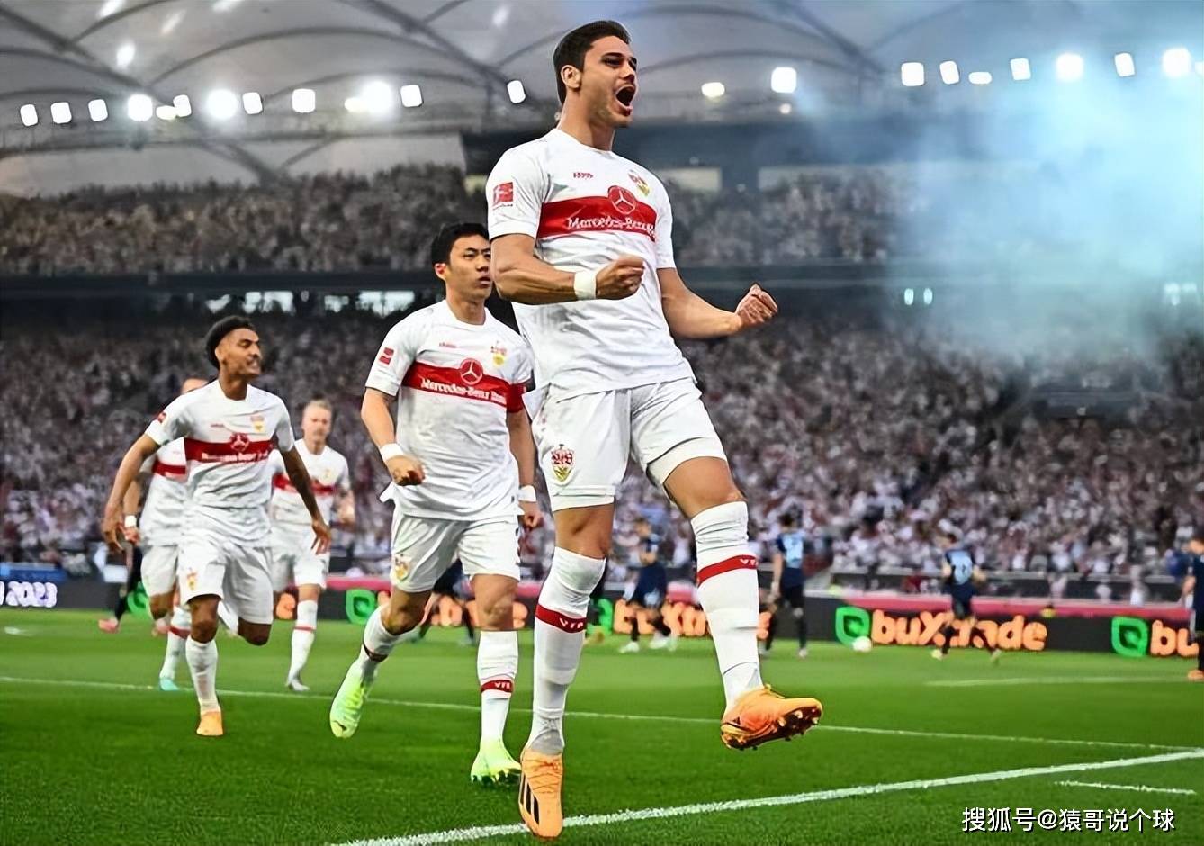 尤文图斯关键时刻失误,三连败梦碎的简单介绍 尤文图斯关键时刻失误,三连败梦碎的简单介绍