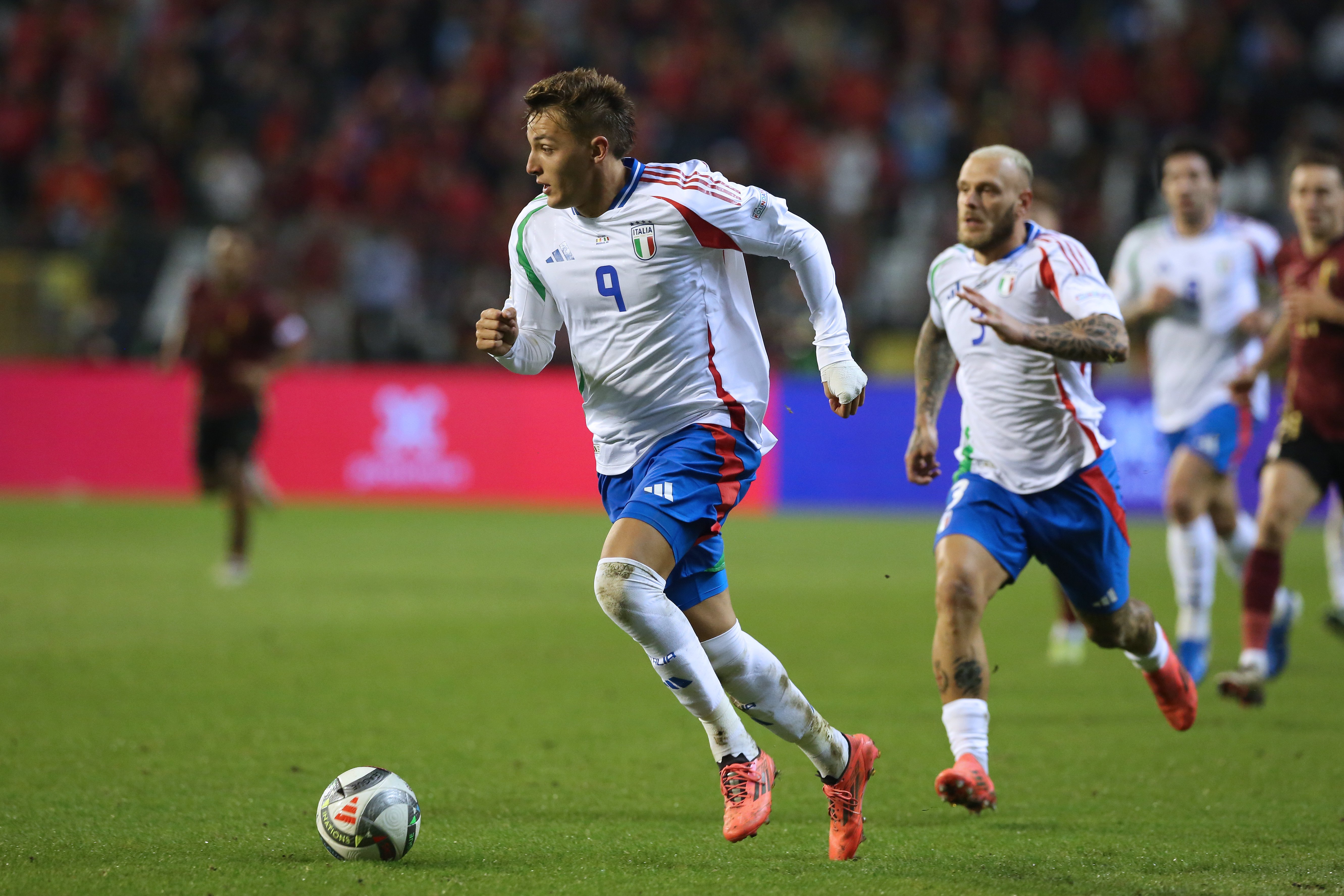 九游官网-意大利在欧国联赛中受挫,局面严峻