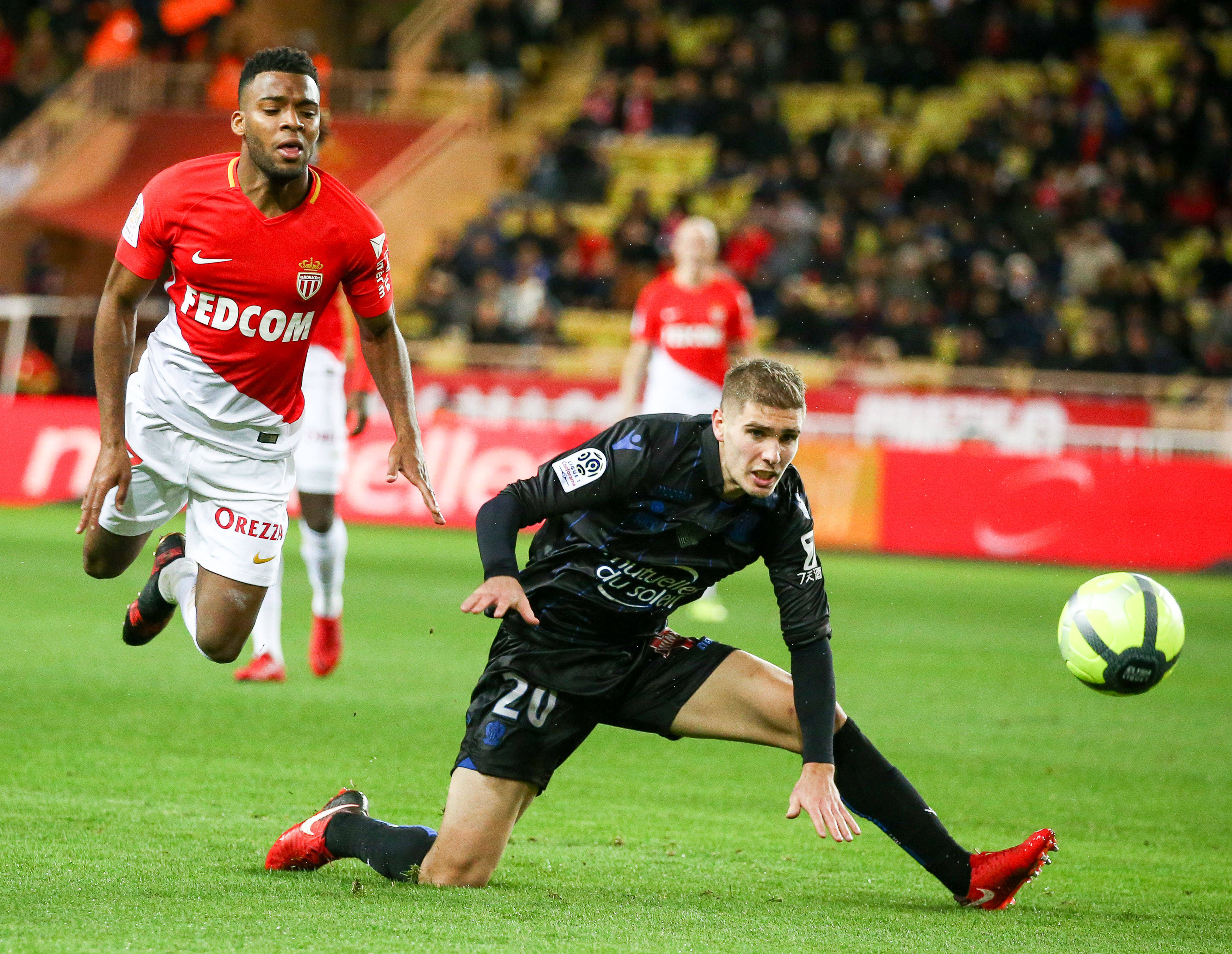 摩纳哥客场击败劲敌,全队斗志昂扬迎接新赛的简单介绍 摩纳哥客场击败劲敌,全队斗志昂扬迎接新赛的简单介绍