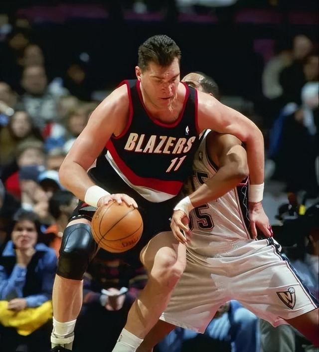 九游娱乐网页-关于东南亚体育明星在北美篮球大赛中崭露头角的信息