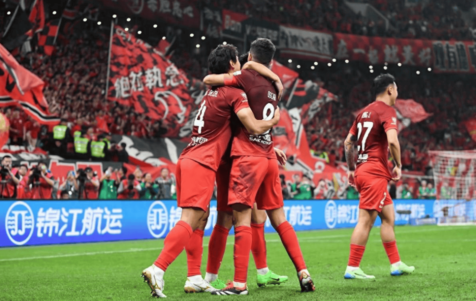 九游体育直播-苏宁前锋梅开二度,助球队取得平局的简单介绍