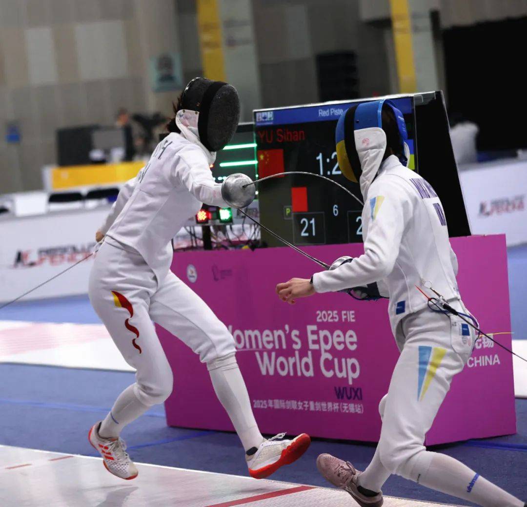 九游娱乐入口-波兰击剑选手夺冠,夺冠风采绝伦