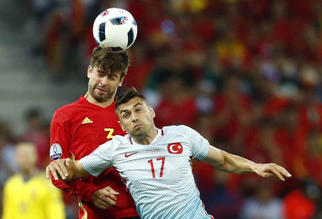 捷克逼平克罗地亚,出线形势保持稳定 捷克逼平克罗地亚,出线形势保持稳定