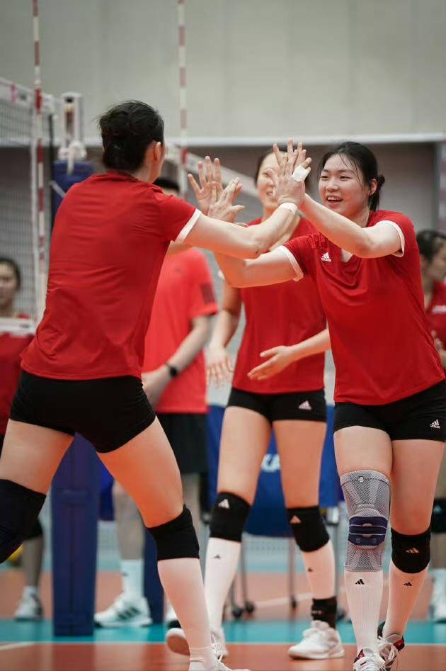 九游体育APP下载-关于女排夺冠热门逐渐显露，备战奥运决赛阶段的信息