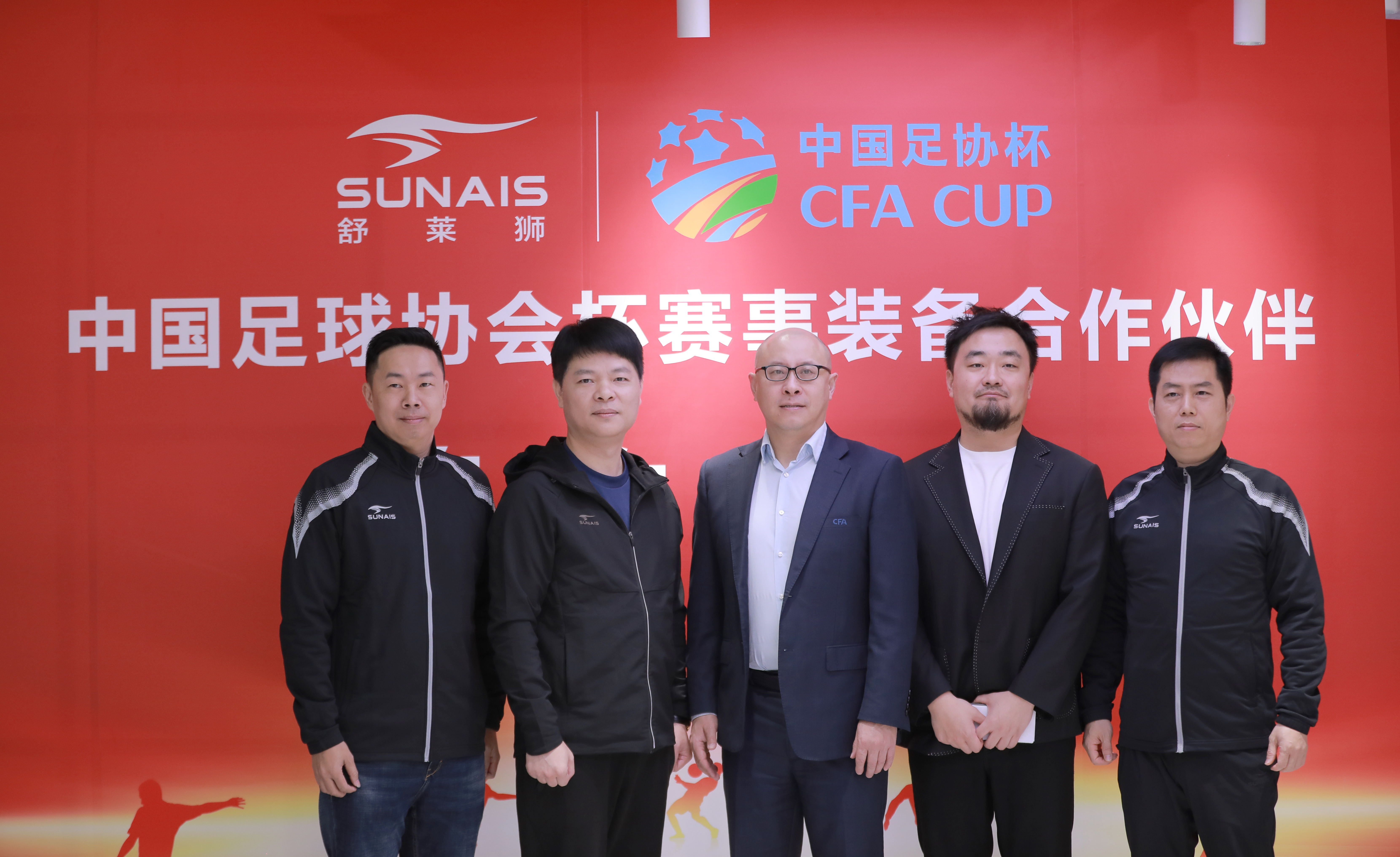 足球风云再现中国足球联赛掀开新篇章 足球风云再现中国足球联赛掀开新篇章