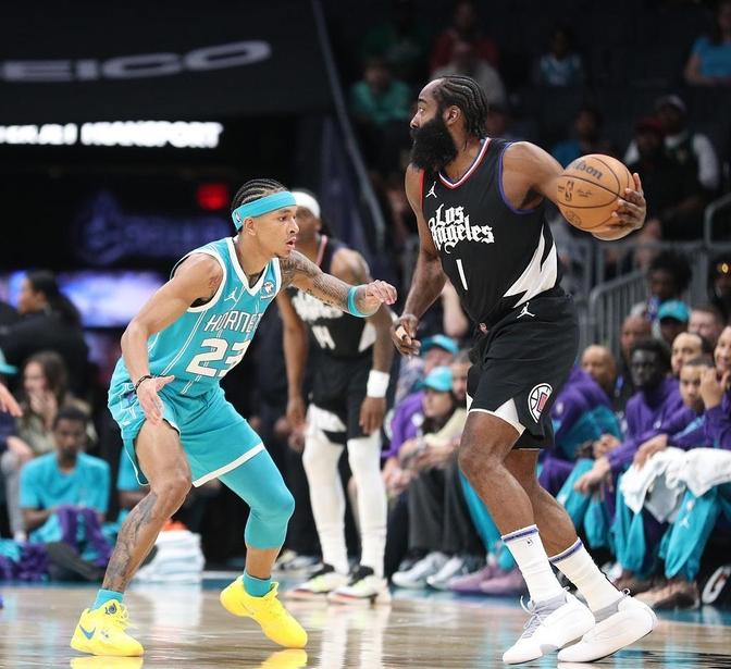 九游app下载-火箭大胜黄蜂，哈登贡献32分