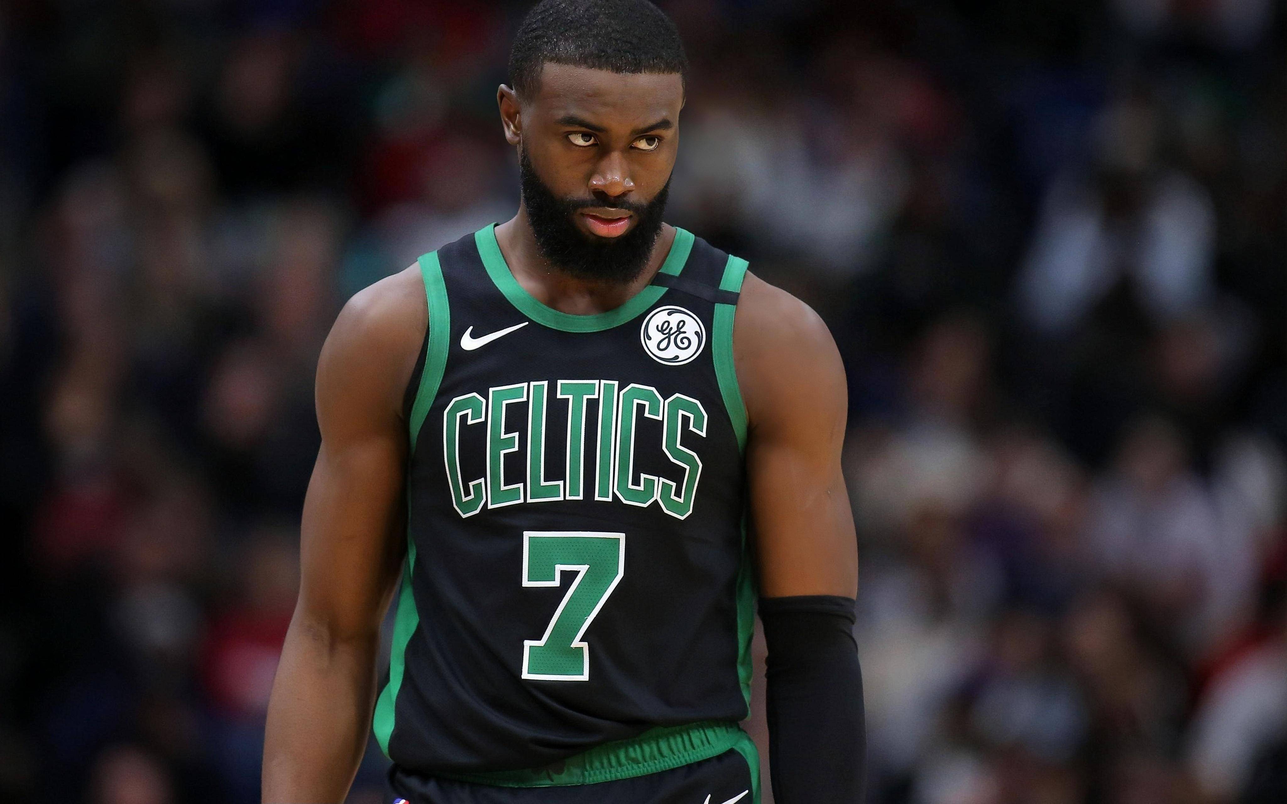 凯尔特人逆转篮网,主场保持强劲 凯尔特人逆转篮网,主场保持强劲