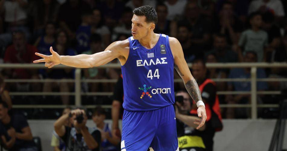 9you娱乐-小牛击败魔术,波尔津吉斯25分